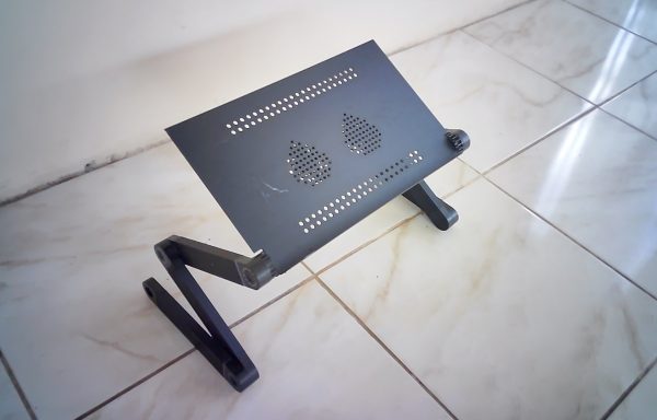 Soporte para Computadora Portátil con Abanico